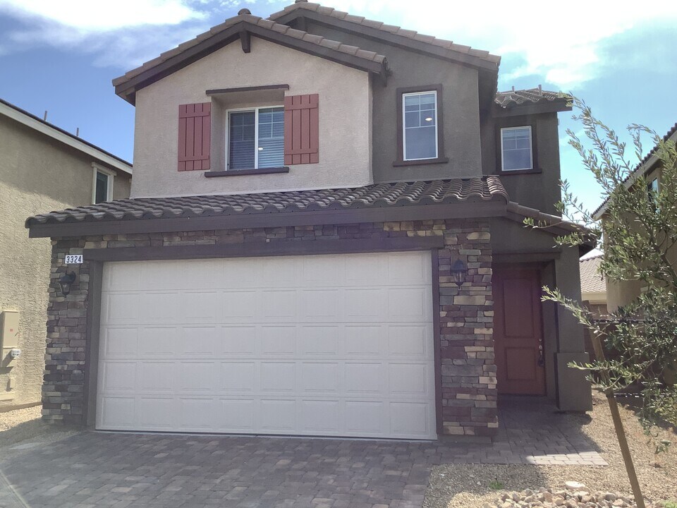 3324 Blodwen St in Las Vegas, NV - Building Photo