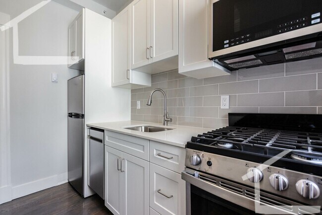 83 Park Dr in Boston, MA - Building Photo - Building Photo