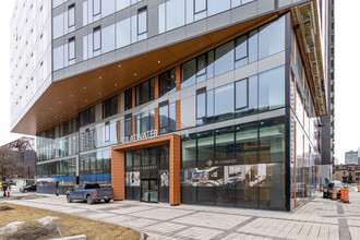 1111 Atwater Av in Montréal, QC - Building Photo - Building Photo