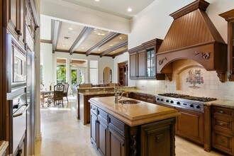 832 Harbour Isles Pl in West Palm Beach, FL - Building Photo - Building Photo