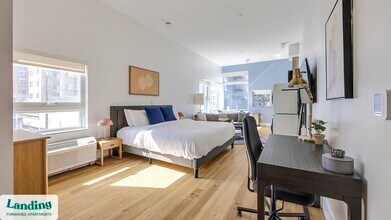 135 Adams St, Unit 311 in Denver, CO - Building Photo - Building Photo