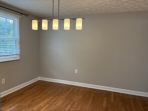412 Kojun Ct in Sterling, VA - Building Photo - Building Photo