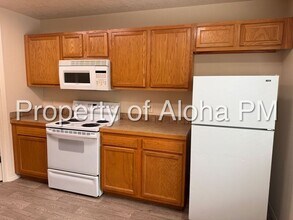 1041 W Pine Ave in Meridian, ID - Building Photo - Building Photo