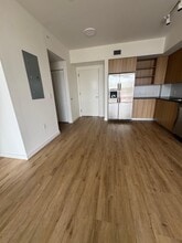 769 E 28th St, Unit S2 in Hialeah, FL - Foto de edificio - Building Photo