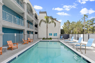 Latitude Apartments in Van Nuys, CA - Building Photo - Building Photo