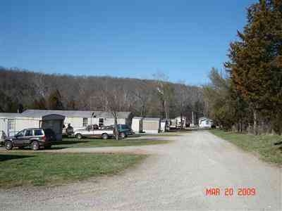 21503 Fenton Rd in Potosi, MO - Building Photo