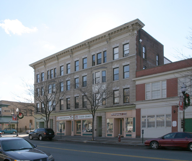 Main Street Apartments in New Britain, CT - Building Photo - Building Photo