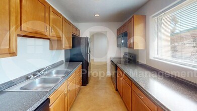 216 E Waverly St in Tucson, AZ - Building Photo - Building Photo