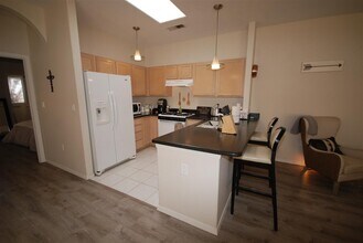 10258 Gutierrez Rd NE in Albuquerque, NM - Building Photo - Building Photo
