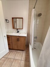 4241 Lincoln Ave, Unit C in Culver City, CA - Foto de edificio - Building Photo
