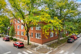 2642-2644 N Washtenaw Ave in Chicago, IL - Building Photo