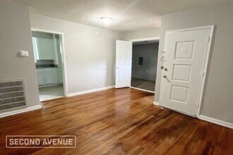 609 Azalea Dr in La Marque, TX - Building Photo - Building Photo