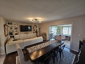 100 N Y St in Lompoc, CA - Building Photo - Building Photo
