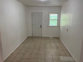 245 Mills St, Unit 245 Mills Street in Wadsworth, OH - Building Photo - Building Photo