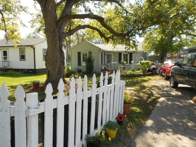 3309 Ave I in Council Bluffs, IA - Building Photo - Building Photo