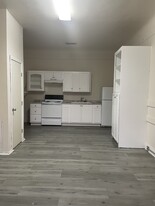 446 S Texas Ave in Mercedes, TX - Building Photo