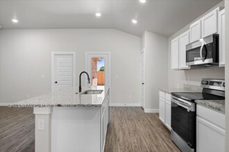 2124 Kokomo Ave in Lubbock, TX - Building Photo - Building Photo