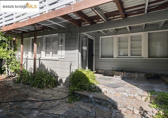 3442 Margarita Ave in Oakland, CA - Building Photo