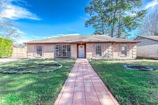 5314 Brinkman St in Houston, TX - Building Photo