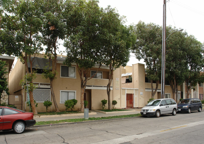 1408-1414 N Spurgeon St in Santa Ana, CA - Building Photo - Building Photo