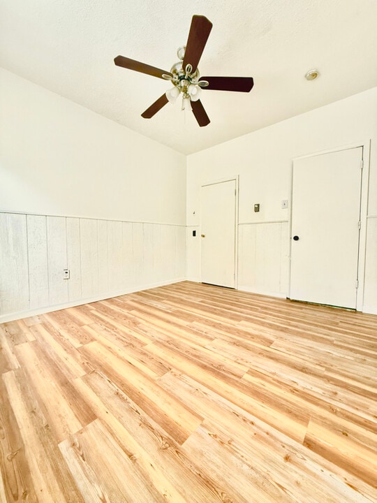 147 Orange St in Bloomfield, NJ - Building Photo