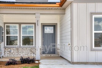 759 Bronze Way in North Augusta, SC - Building Photo - Building Photo