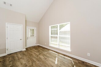170 Willowridge Ln in Odenville, AL - Building Photo - Building Photo
