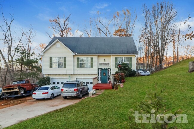 property at 100 Beaverdam Ct