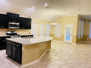 11075 Walts Run Ln in Cypress, TX - Foto de edificio - Building Photo