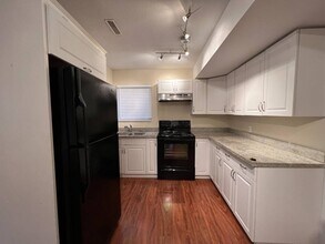 22471 Streng Av in Maple Ridge, BC - Building Photo - Building Photo