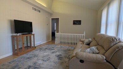 7512 N Hemple Ave in Kansas City, MO - Foto de edificio - Building Photo