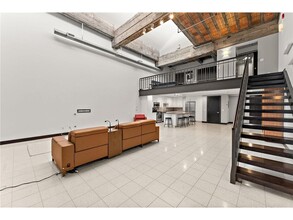 214 4th St E in St. Paul, MN - Building Photo - Building Photo