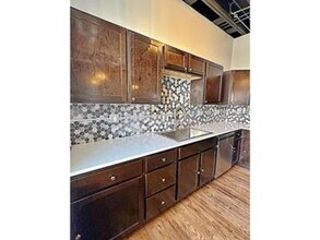 1614 Cuming St in Omaha, NE - Building Photo - Building Photo