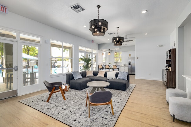 Fusion Apartments in Orlando, FL - Building Photo - Building Photo