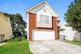 2222 Tuley Dr in Douglasville, GA - Building Photo - Building Photo