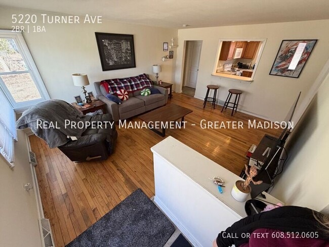 5220 Turner Ave in Madison, WI - Building Photo - Building Photo