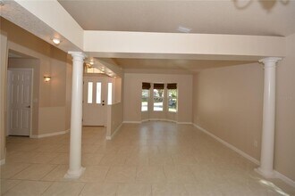 56 Shinnecock Dr in Palm Coast, FL - Building Photo - Building Photo