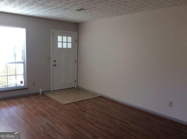 2882 Silver Maple Ct in Rex, GA - Building Photo - Building Photo