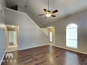 837 Collins Blvd in Cedar Hill, TX - Building Photo - Building Photo