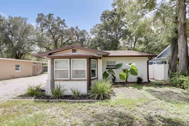 property at 1316 S Bumby Ave