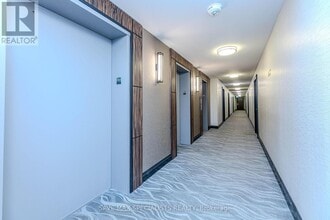 349 Rathburn Rd W in Mississauga, ON - Building Photo - Building Photo