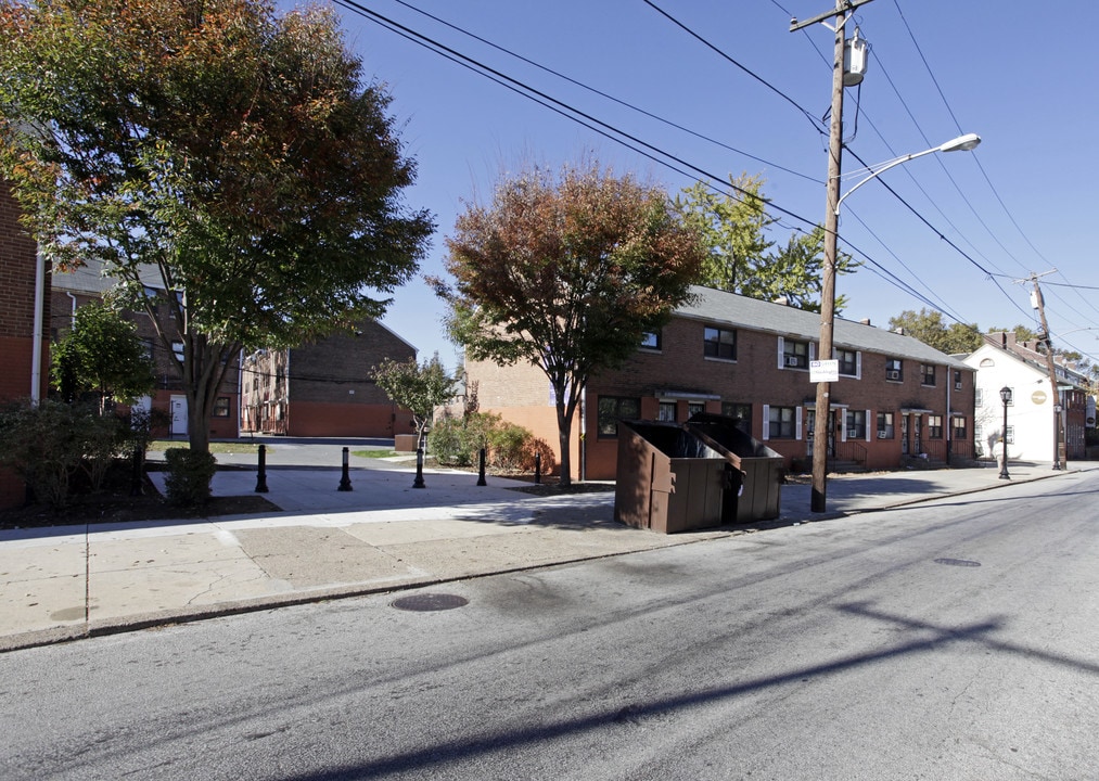 Spring Garden Apartments in Philadelphia, PA - Foto de edificio