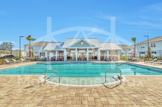 8313 Asteroid St in Jacksonville, FL - Building Photo - Building Photo