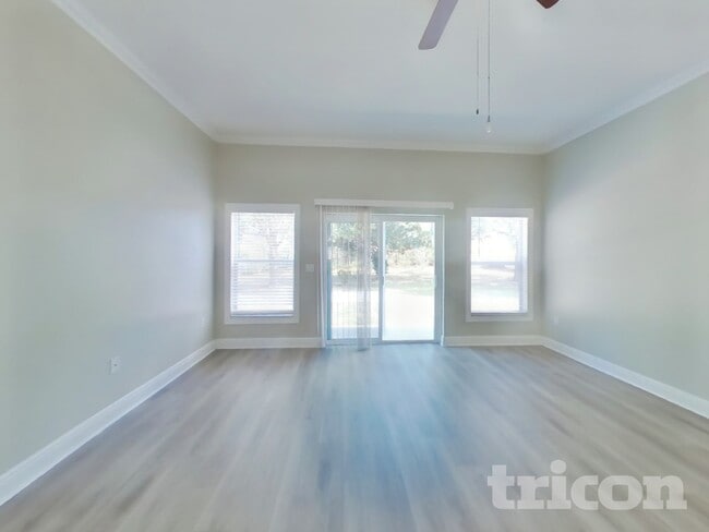 5732 Greystone Dr in Spring Hill, FL - Building Photo - Building Photo