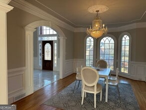 235 Summerhouse Ln in Atlanta, GA - Building Photo - Building Photo