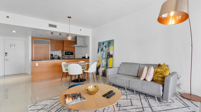 485 Brickell Ave in Miami, FL - Building Photo - Building Photo