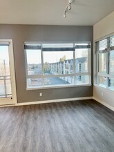 2330 Yakima Ct in Tacoma, WA - Building Photo - Building Photo