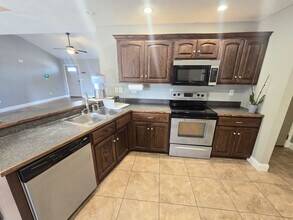 16386 Heartland Ln in St. Robert, MO - Building Photo - Building Photo