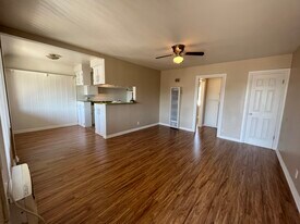 6116 Radford Ave, Unit 4