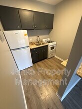 3353 Commercial Ave in South Chicago Heights, IL - Building Photo - Building Photo